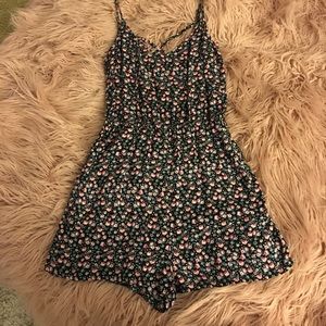 Divided h&m floral romper